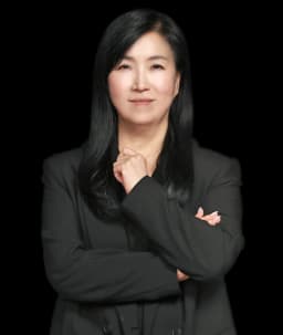 사건담당변호사 김미아