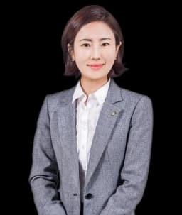 사건담당변호사 최영진
