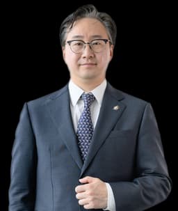 사건담당변호사 손동후