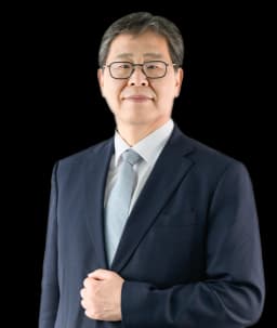 사건담당변호사 안일환