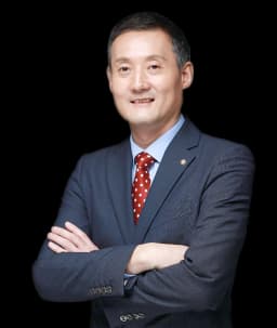 사건담당변호사 이태승